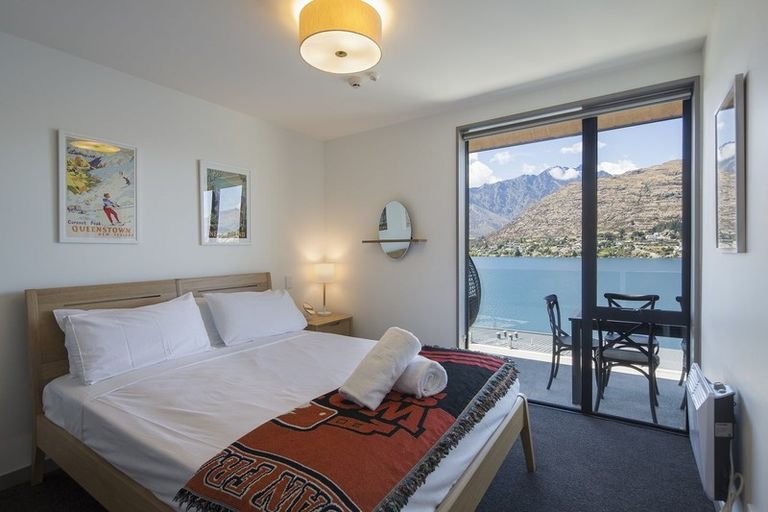 Photo of property in La Residence Du Lac, 39/527 Frankton Road, Queenstown, 9300