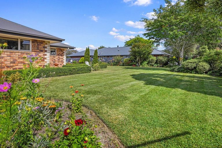 Photo of property in 18 Welsford Street, Woodend, 7610