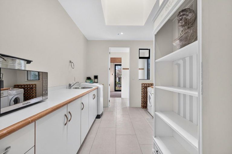 Photo of property in 9/239 Lake Ferry Road, Martinborough, 5781