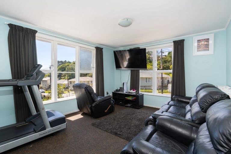 Photo of property in 189 Sievers Grove, Cannons Creek, Porirua, 5024