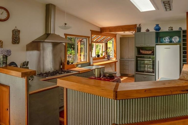 Photo of property in 38 Matai Road, Raumati South, Paraparaumu, 5032