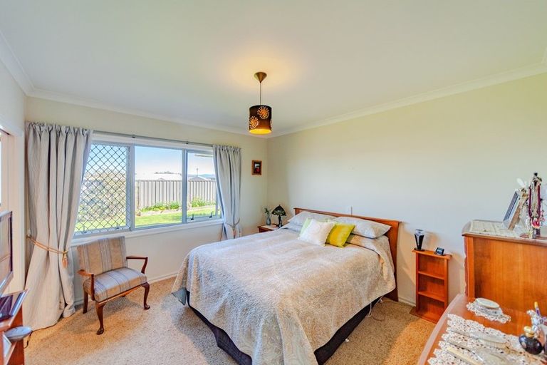 Photo of property in 4 Highgrove Place, Waipukurau, 4200