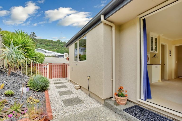 Photo of property in 17 Somerset Terrace, Stoke, Nelson, 7011