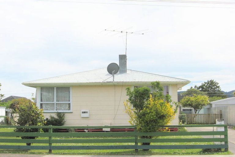 Photo of property in 17 Glasgow Crescent, Kaiti, Gisborne, 4010