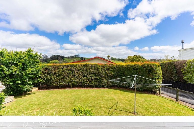 Photo of property in 13a Whaka Street, Maungaturoto, 0520