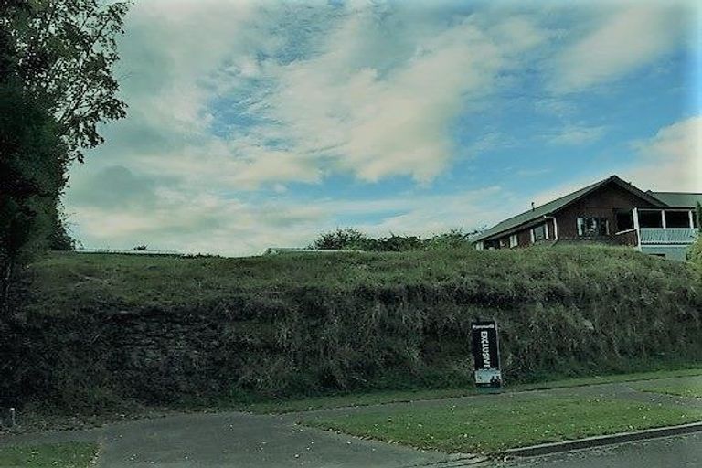 Photo of property in 44 Kinloch Road, Kinloch, Taupo, 3377