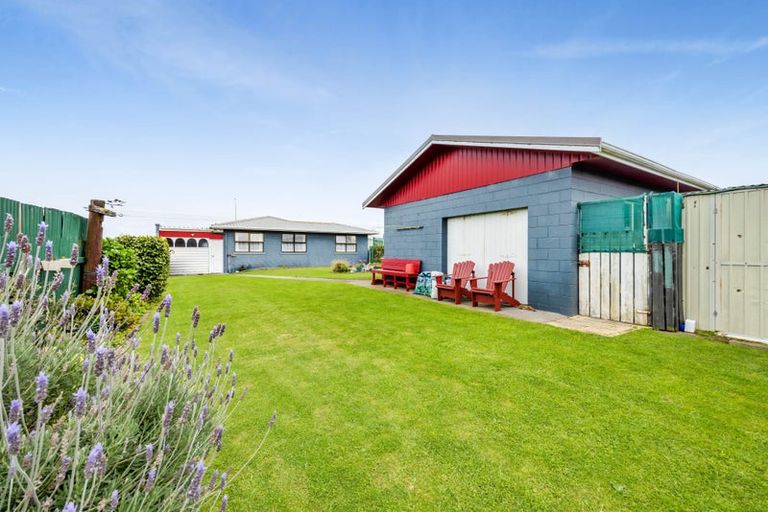 Photo of property in 193 Tasman Street, Opunake, 4616