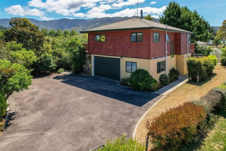 Photo of property in 16 Franklin Street, Marahau, Motueka, 7197