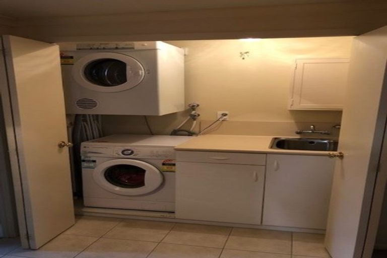 Photo of property in 66a Lake Crescent, Hamilton Lake, Hamilton, 3204