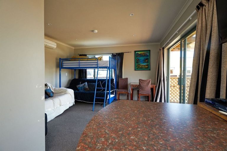 Photo of property in 236-238 Beach Road, Kaikoura, 7300