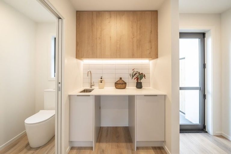 Photo of property in 1/16 Molesworth Street, Taita, Lower Hutt, 5011