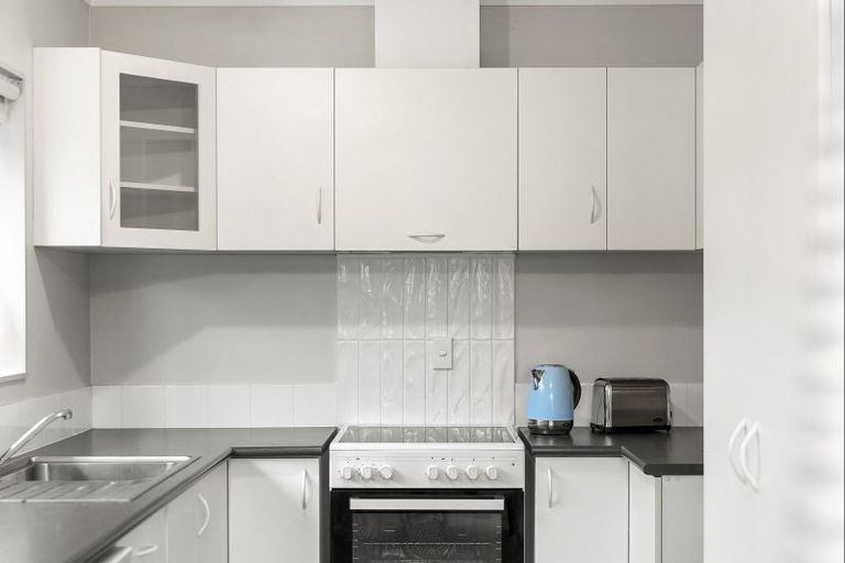 Photo of property in 12b Oropi Road, Greerton, Tauranga, 3112