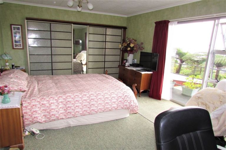 Photo of property in 20 Weenink Road, Karoro, Greymouth, 7805