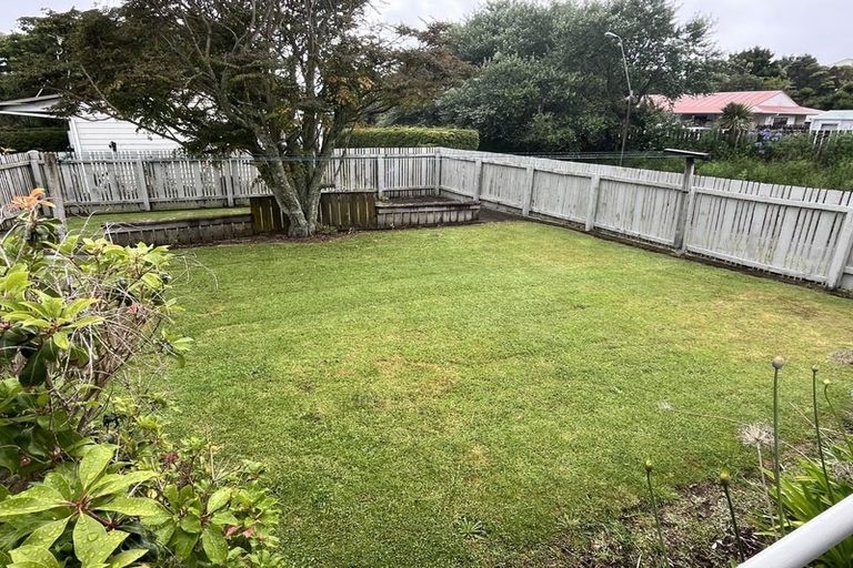 Photo of property in 67 Bayly Road, Blagdon, New Plymouth, 4310