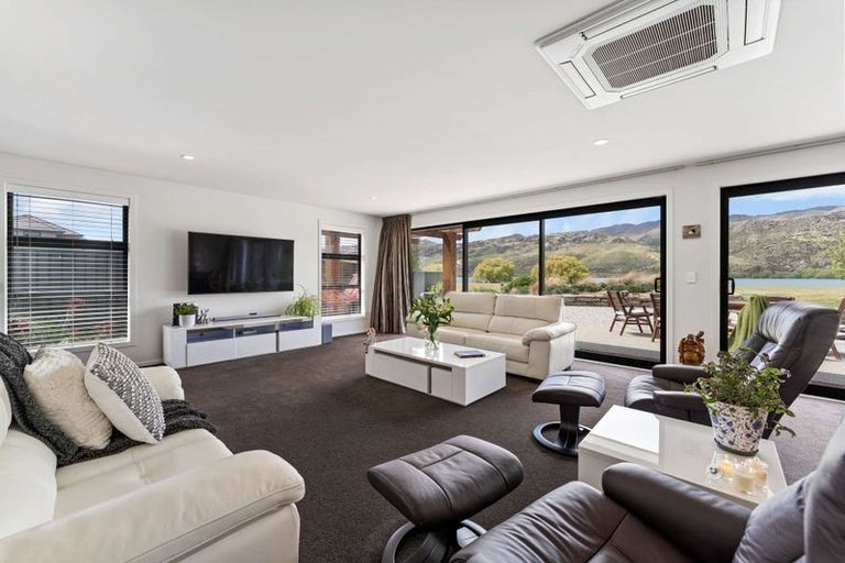Photo of property in 20 Quartz Lane, Mount Pisa, Cromwell, 9383