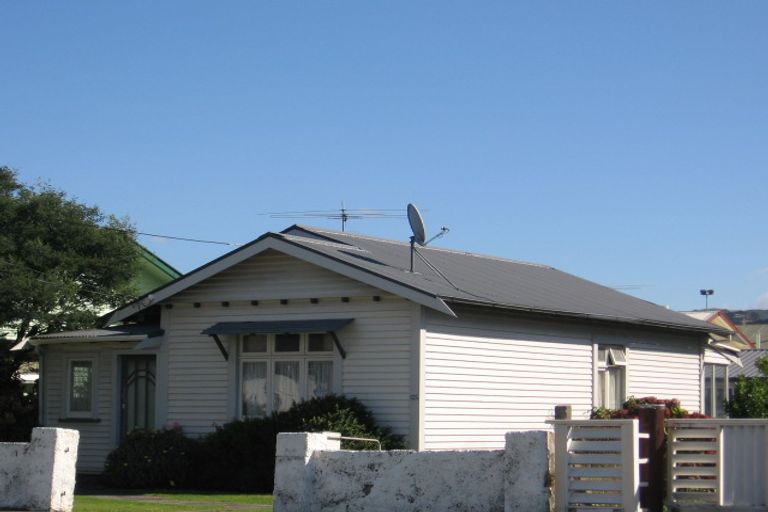 Photo of property in 129 Cuba Street, Petone, Lower Hutt, 5012