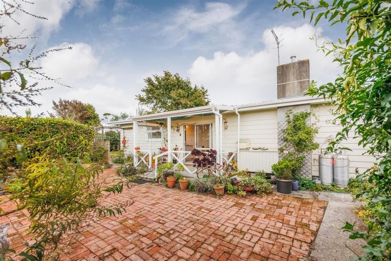 Photo of property in 6 Dalrymple Place, Marton, 4710