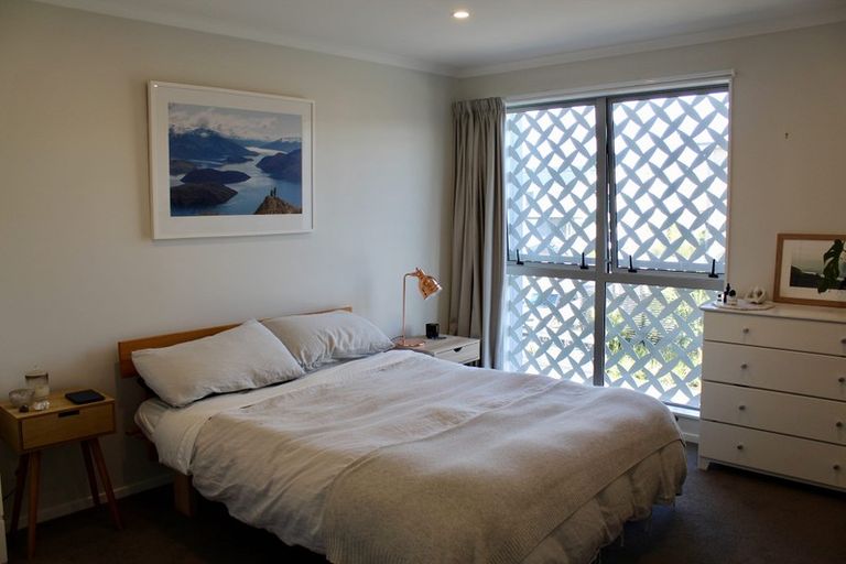 Photo of property in 22 Rangihina Road, Hobsonville, Auckland, 0616