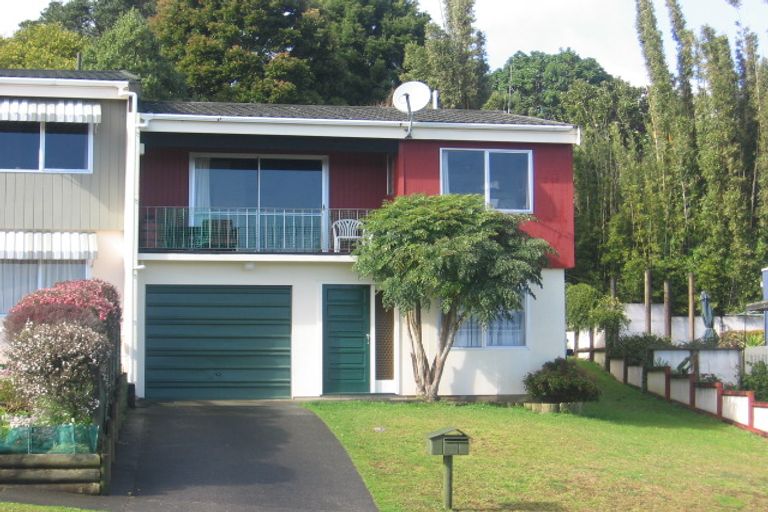 Photo of property in 15e Raumati Crescent, Onerahi, Whangarei, 0110