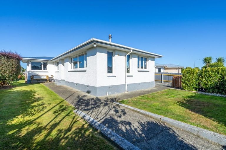 Photo of property in 27 Glenalmond Crescent, Rockdale, Invercargill, 9812