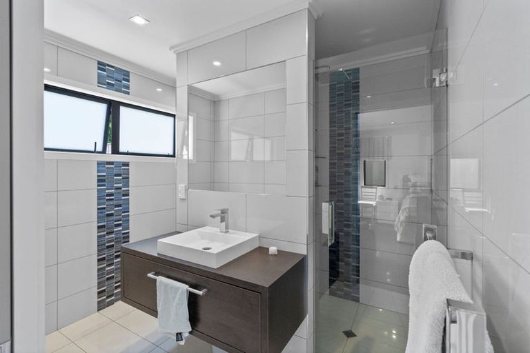 Photo of property in 7 Ruru Place, Levin, 5510