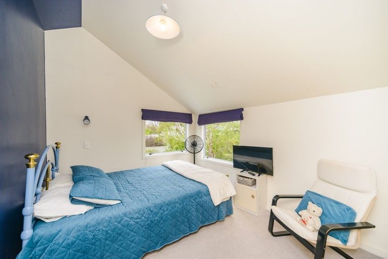 Photo of property in 24 Ranfurly Street, Hokowhitu, Palmerston North, 4410