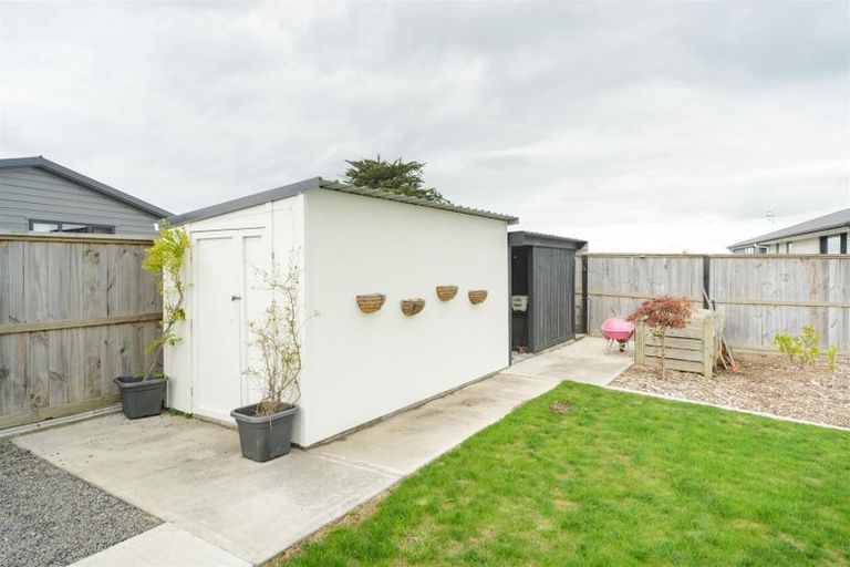 Photo of property in 19 George Street, Bulls, 4818