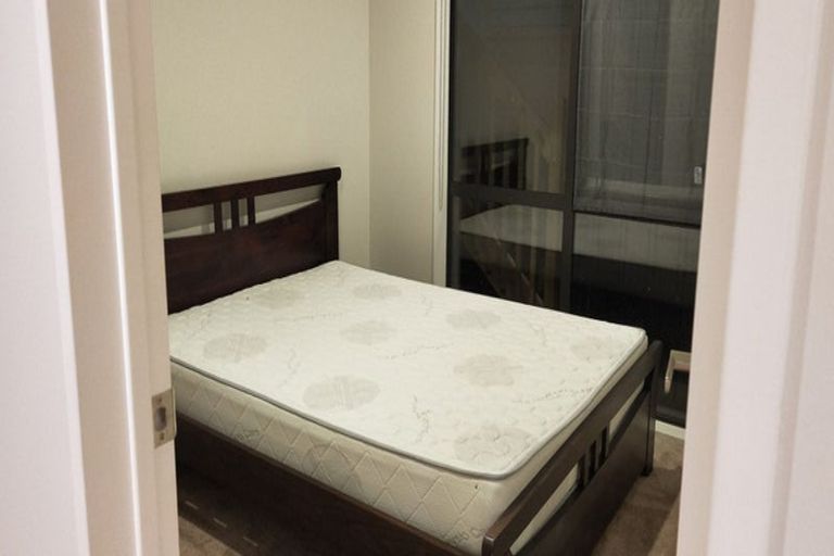 Photo of property in 230a Sunset Road, Windsor Park, Auckland, 0632