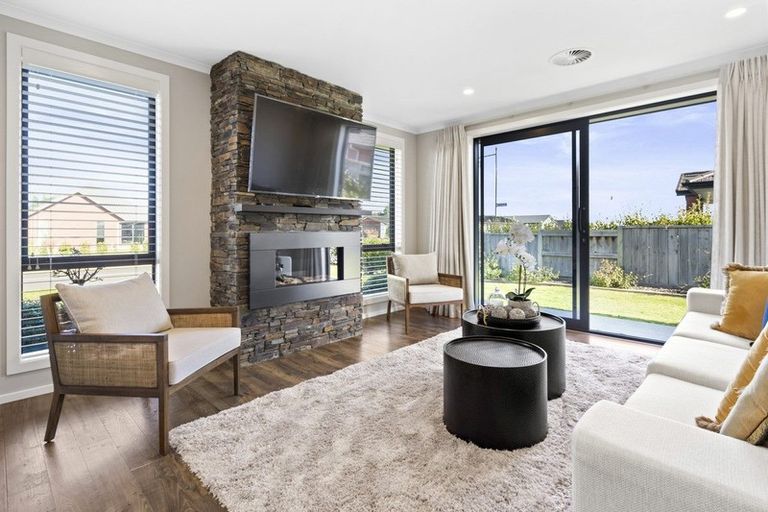 Photo of property in 10 Jarrett Terrace, Leamington, Cambridge, 3432