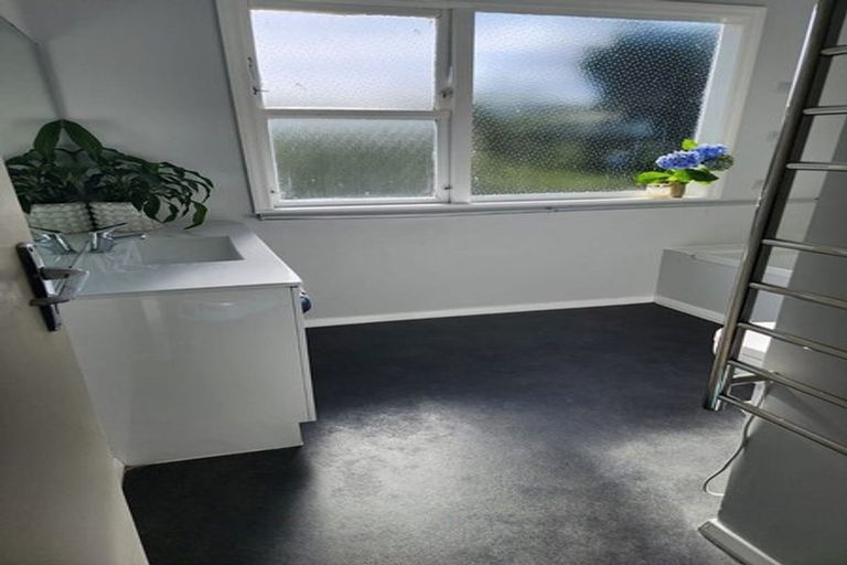 Photo of property in 56 Croydon Street, Karori, Wellington, 6012