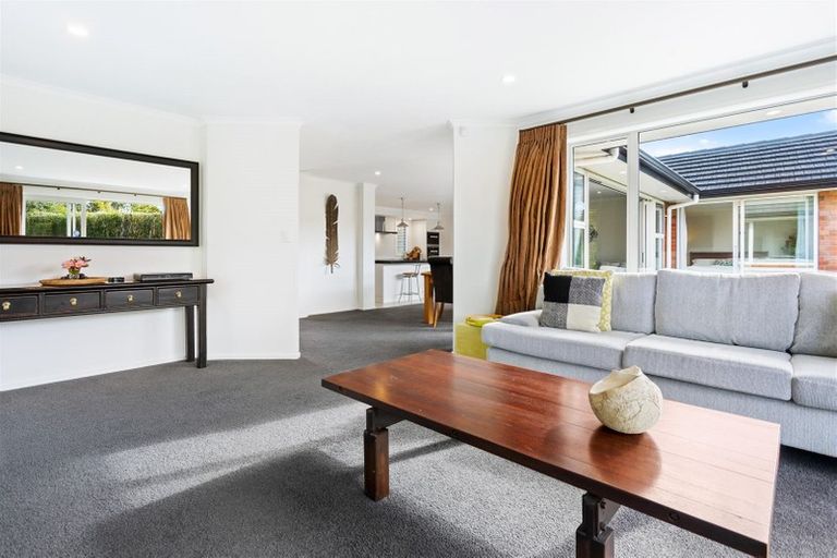 Photo of property in 58 Muriwai Road, Waimauku, 0812