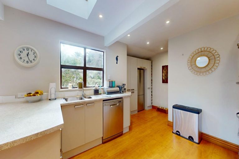 Photo of property in 51 David Crescent, Karori, Wellington, 6012