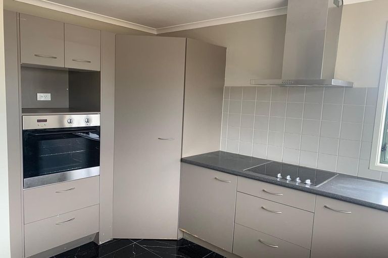 Photo of property in 2/3 Vine Street, Mangere East, Auckland, 2024