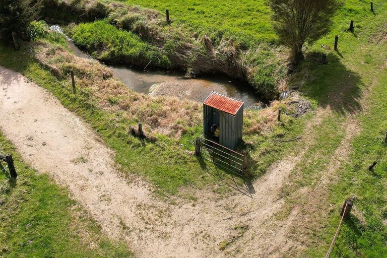Photo of property in Pigs Head Road, Whakapara, Hikurangi, 0184