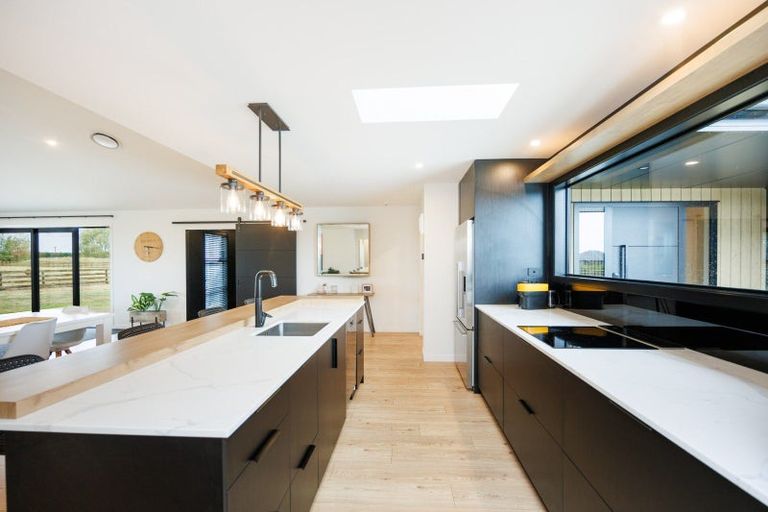 Photo of property in 15 Harvest Lane, Newbury, Feilding, 4775