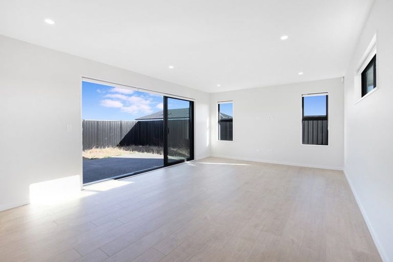 Photo of property in 23 Isa-lei Road, Kaiapoi, 7630