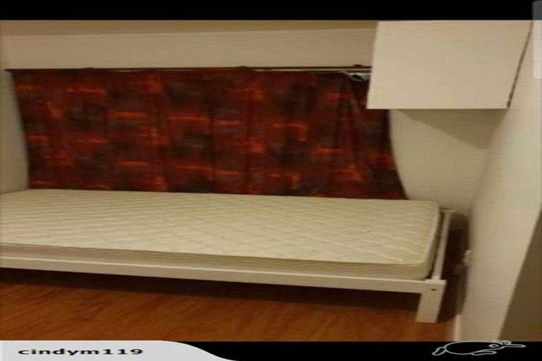 Photo of property in 12 Bruce Road, Glenfield, Auckland, 0629