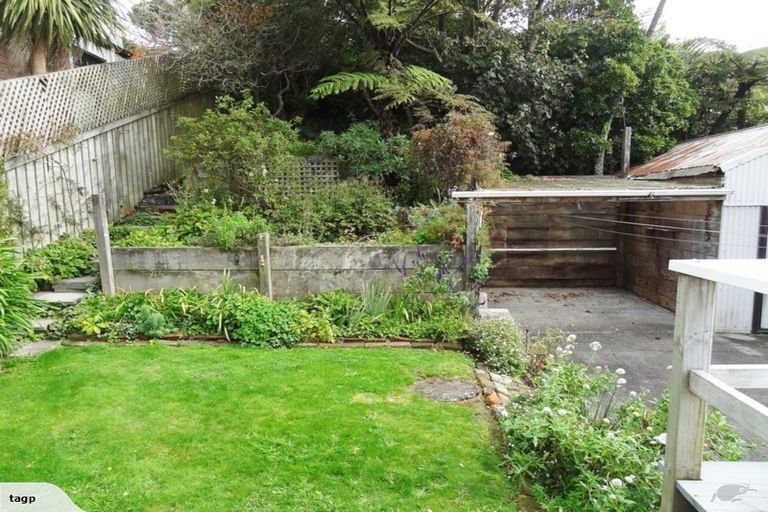 Photo of property in 70 Donald Street, Karori, Wellington, 6012