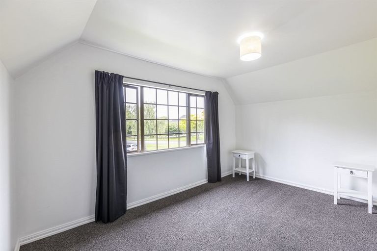 Photo of property in 85 Waterloo Crescent, Hokowhitu, Palmerston North, 4410
