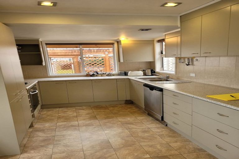 Photo of property in 72 Main Road, Tirau, 3410