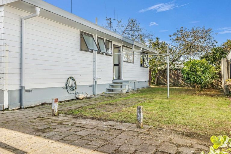 Photo of property in 9 Kentucky Crescent, Nawton, Hamilton, 3200