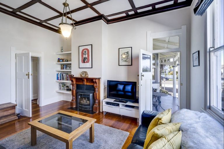 Photo of property in 14 Mcdonald Street, Napier South, Napier, 4110