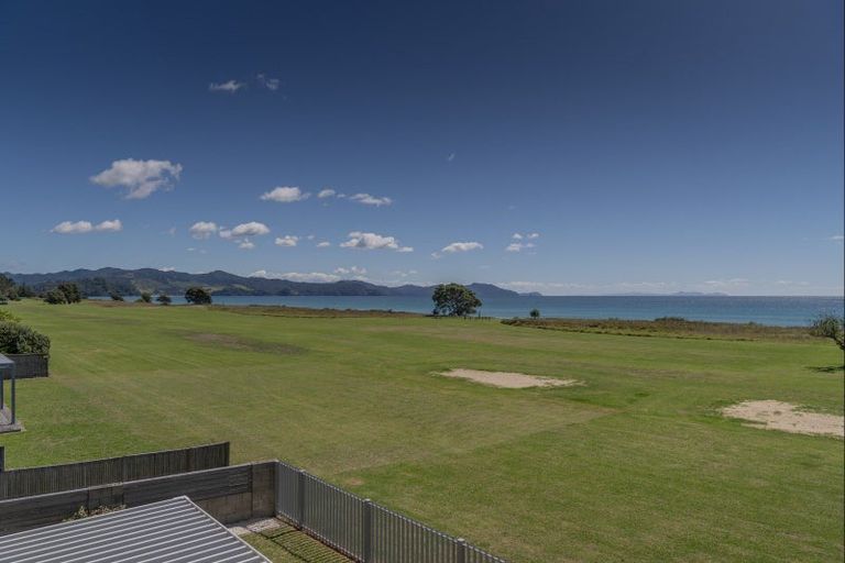 Photo of property in 116 Puka Crescent, Matarangi, Whitianga, 3592