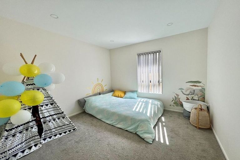 Photo of property in 46a Golfland Drive, Golflands, Auckland, 2013