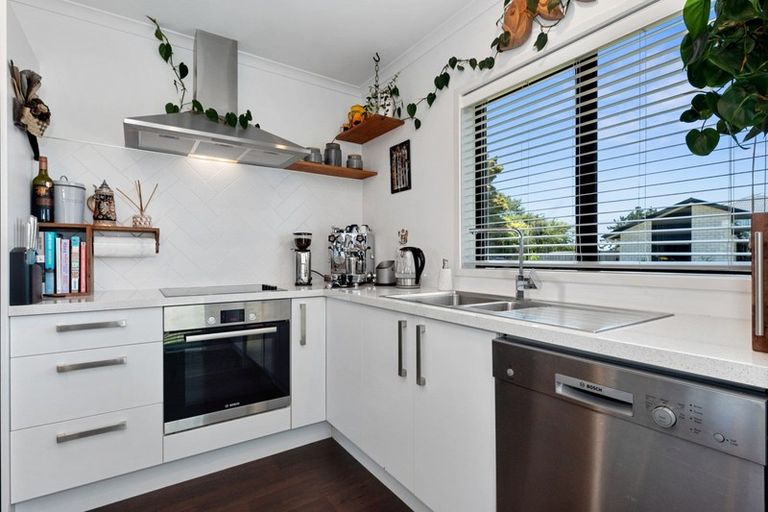 Photo of property in 15/11 Errol Close, Burbush, Hamilton, 3288