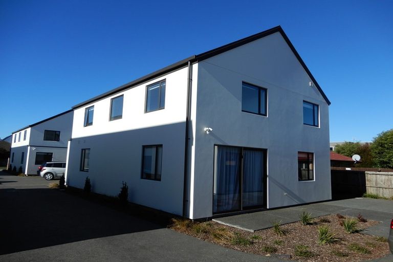 Photo of property in 1/79 Mandeville Street, Riccarton, Christchurch, 8011