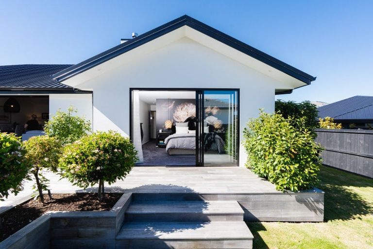 Photo of property in 87 Wingatui Road, Mosgiel, 9024