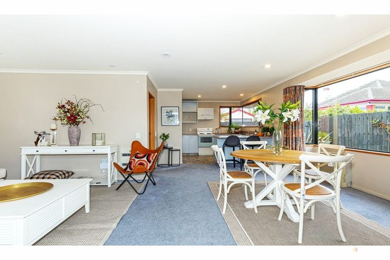 Photo of property in 2/150 North Street, West End, Timaru, 7910