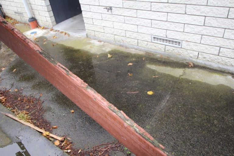 Photo of property in 5 South Street, West End, Palmerston North, 4410