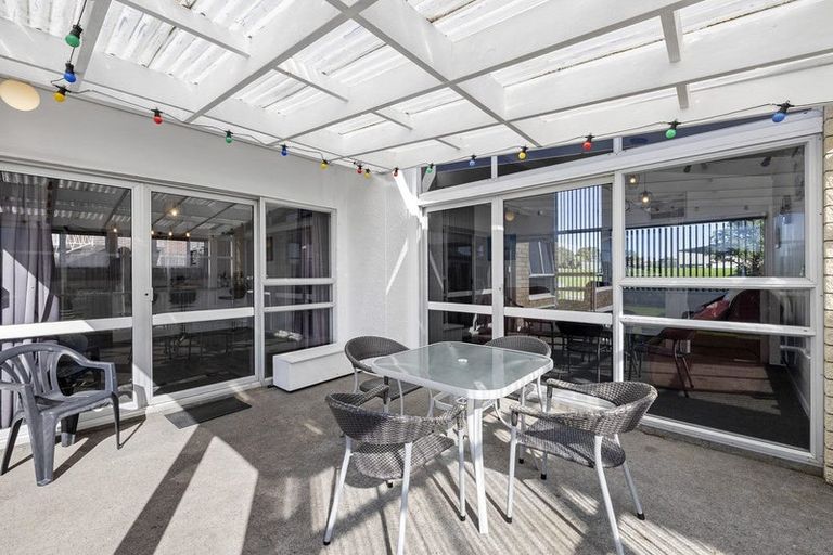 Photo of property in 36 Park Lane, Waitara, 4320